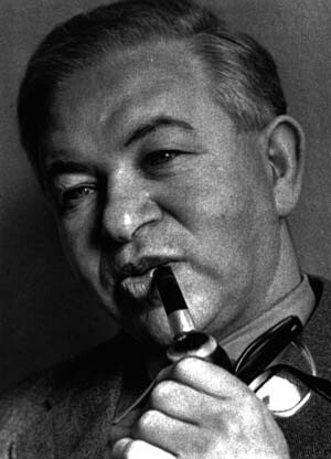 Arne Jacobsen（アルネ・ヤコブセン）の肖像写真